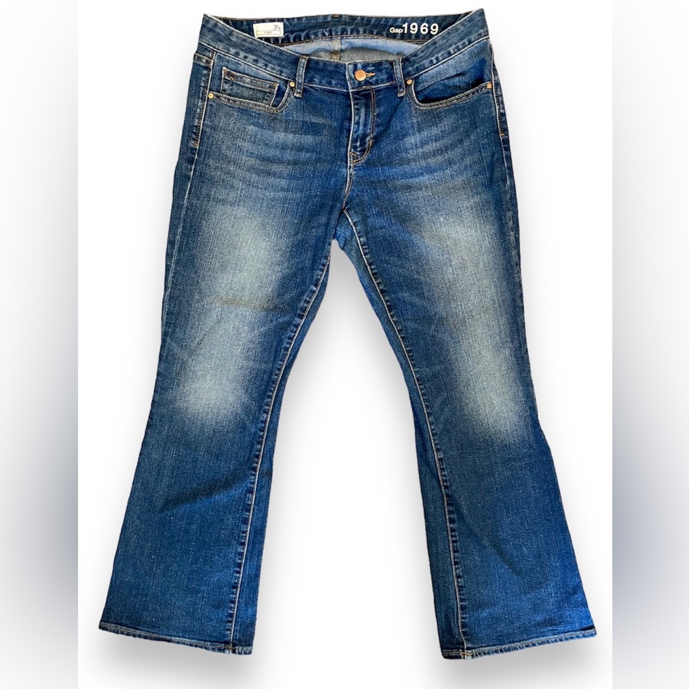 SOLD! GAP 1969 Bootcut Flare Stretch Jeans Size 31 Short Women’s, Medium Wash